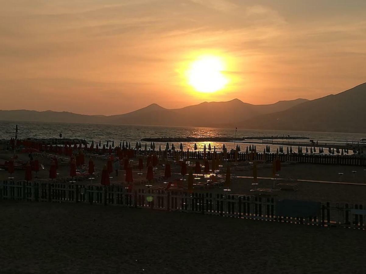 Monolocale A Pochi Passi Dal Mare Daire Zinnowitz Dış mekan fotoğraf